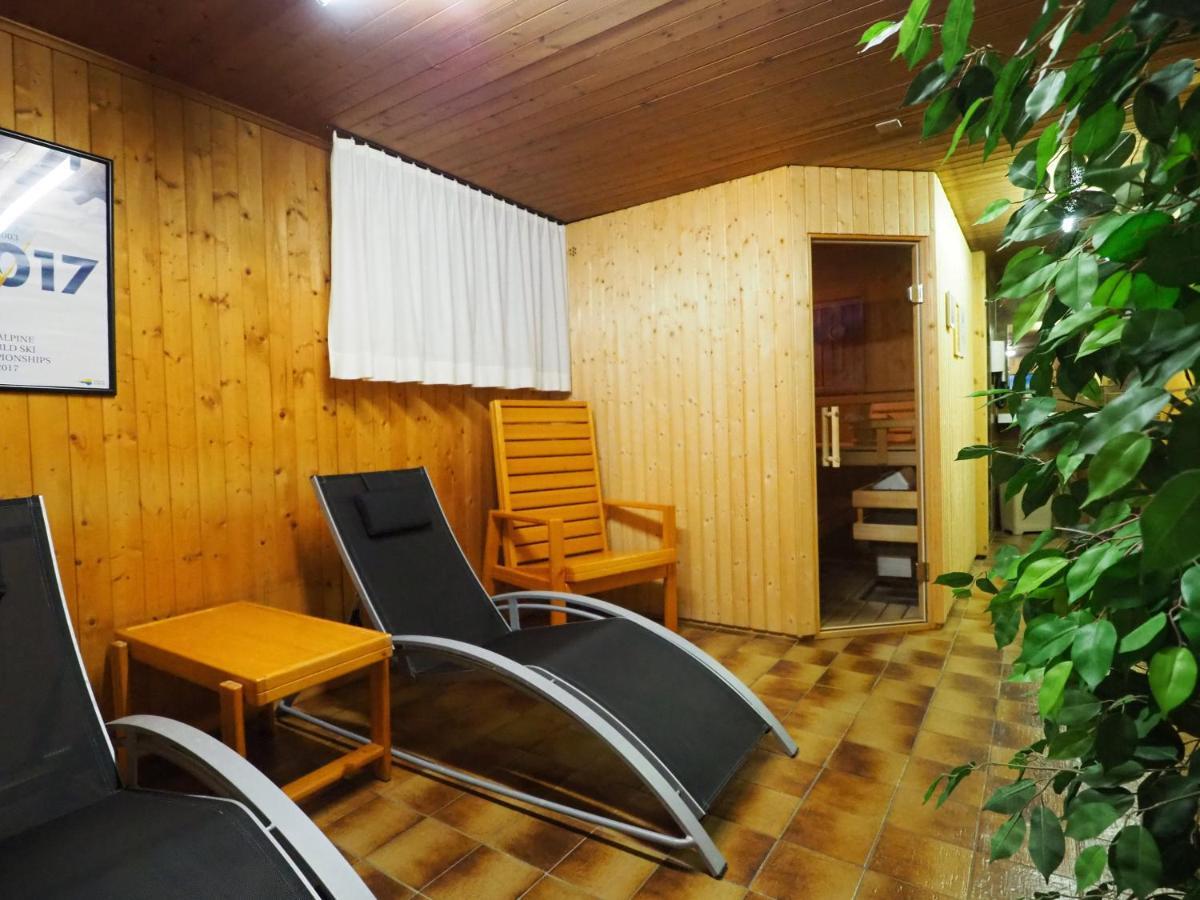 Апартаменти Residenz La Mora Ла-Пунт-Чамуешч Екстер'єр фото